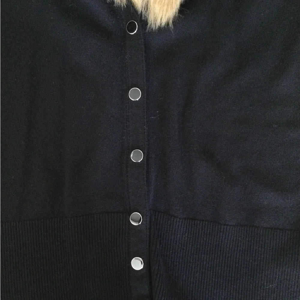 WHBM sexy fitted cardigan - Picture 4 of 8